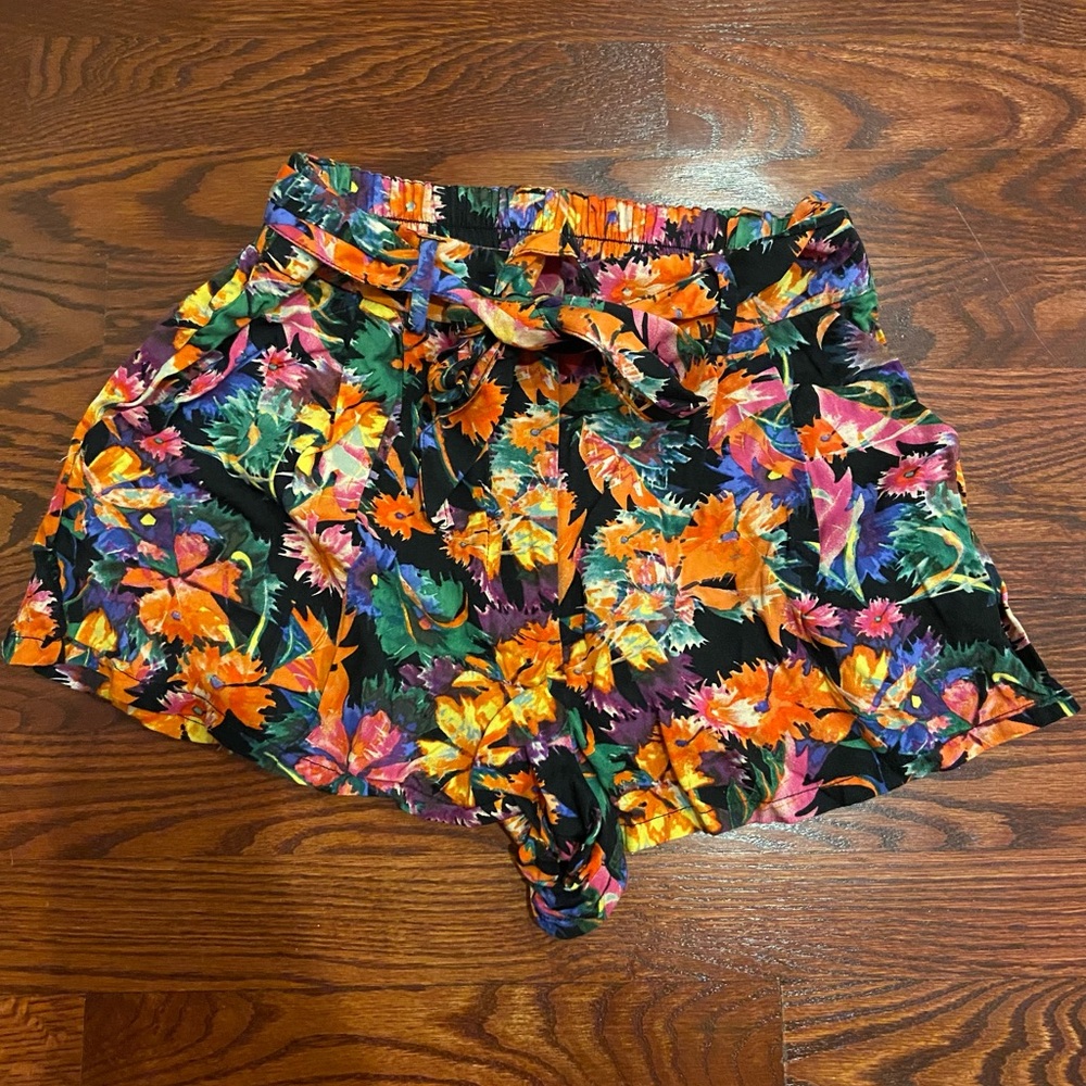Forever 21 floral shorts